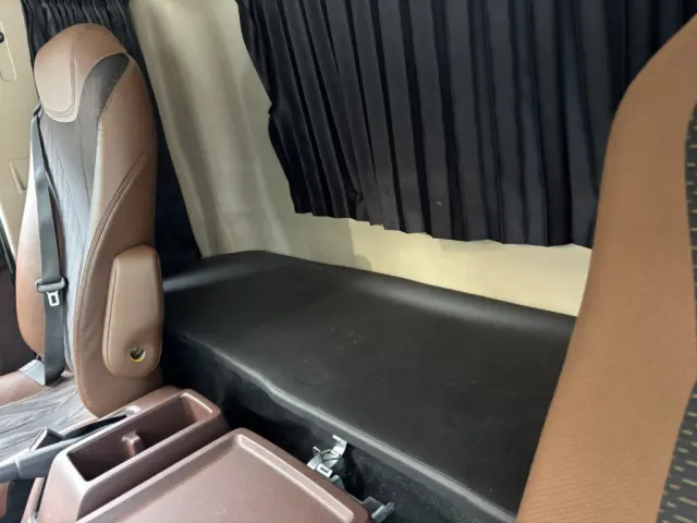 日野 レンジャー 2KG-FD2ABG(2WD)の写真30