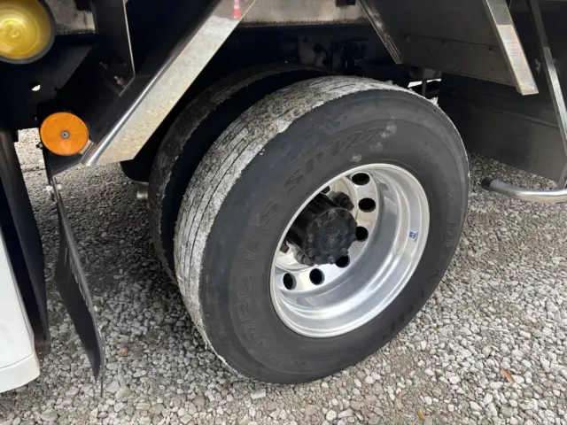 日野 レンジャー 2KG-FD2ABG(2WD)の写真37