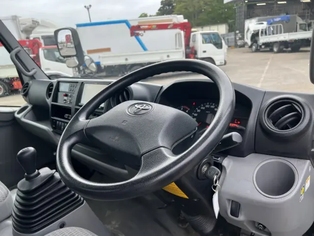 トヨタ トヨエース TKG-XZU710(2WD)の写真30