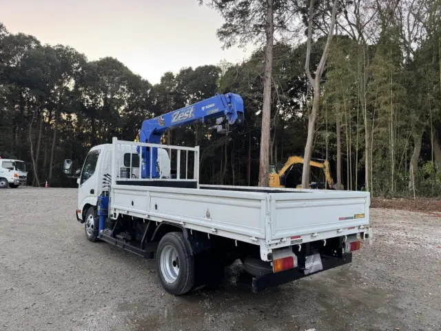 日野 デュトロ TKG-XZU650M(2WD)の写真4