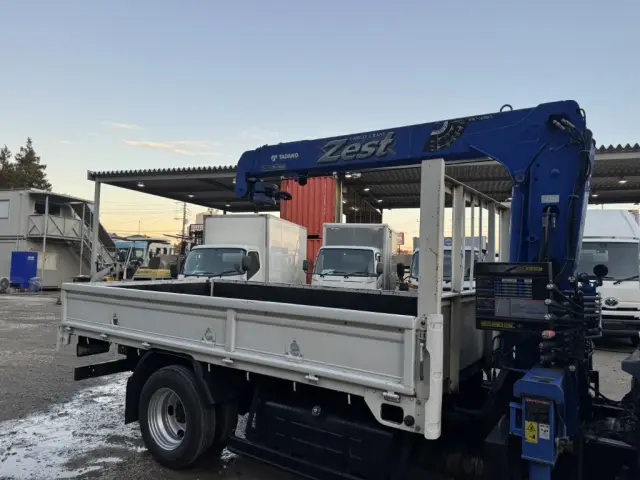 日野 デュトロ TKG-XZU650M(2WD)の写真6