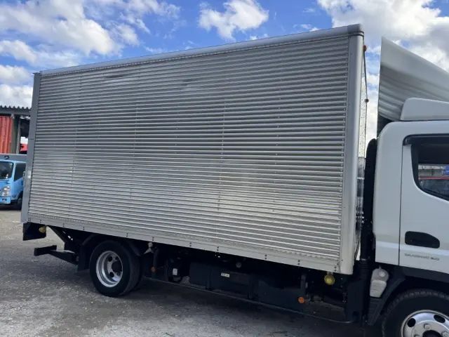 三菱 キャンター 2PG-FEB50(2WD)の写真6