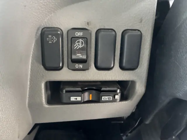 三菱 キャンター 2PG-FEB50(2WD)の写真27