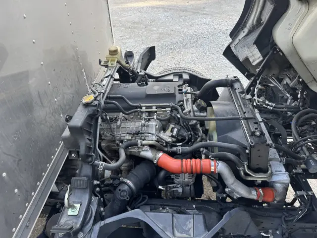 三菱 キャンター 2PG-FEB50(2WD)の写真33