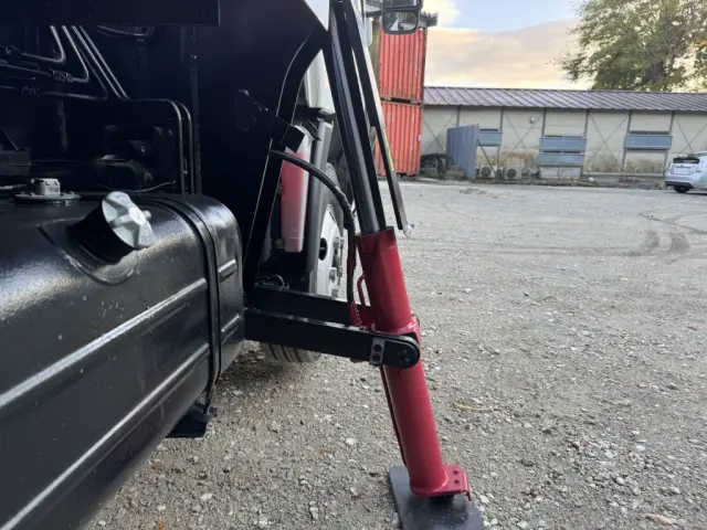 日野 デュトロ TKG-XZU600E(2WD)の写真19