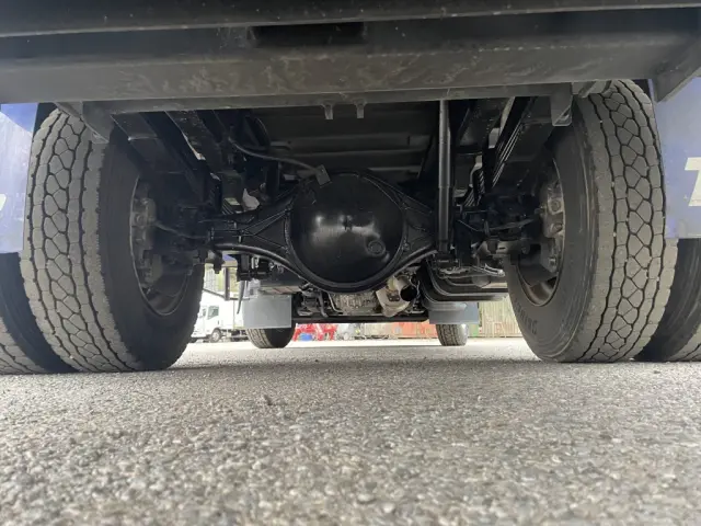 いすゞ エルフ 2RG-NPR88YN(2WD)の写真28
