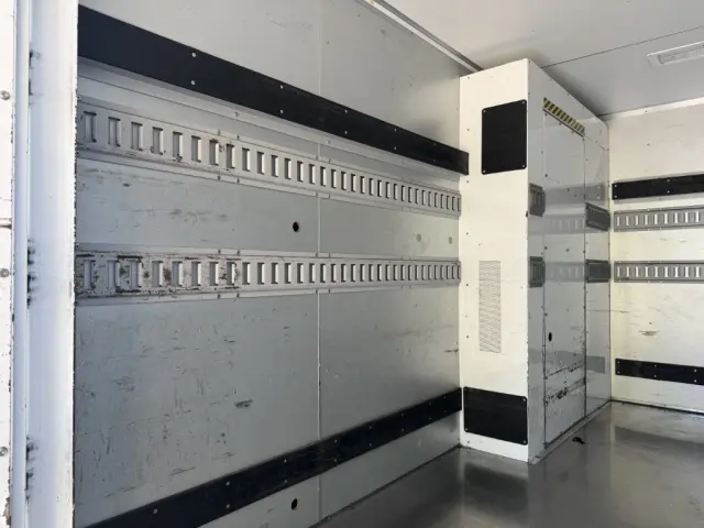 日野 デュトロ TPG-XZC605M(2WD)の写真10