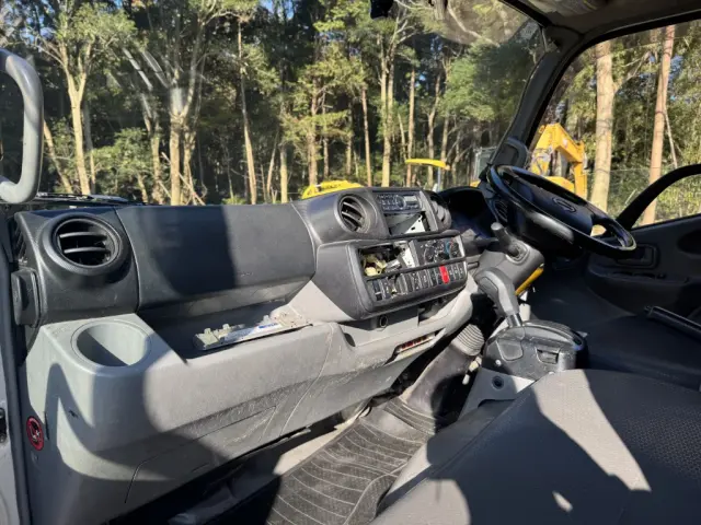 日野 デュトロ TPG-XZC605M(2WD)の写真30