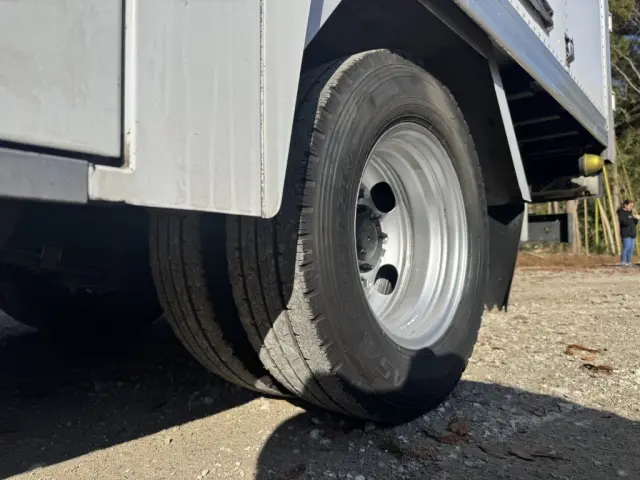 日野 デュトロ TPG-XZC605M(2WD)の写真36