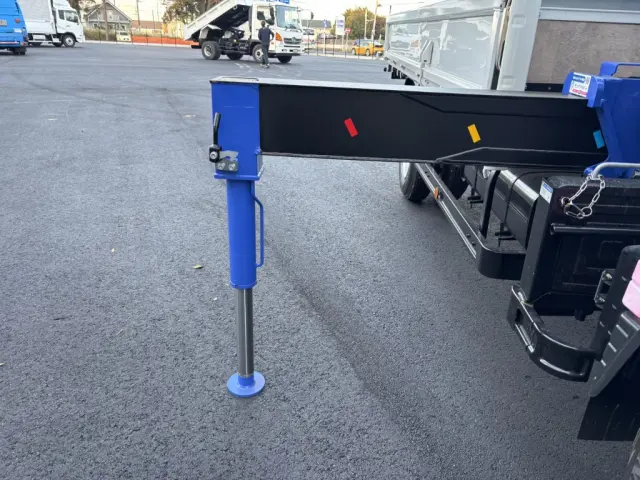 三菱 キャンター 2PG-FEB80(2WD)の写真18