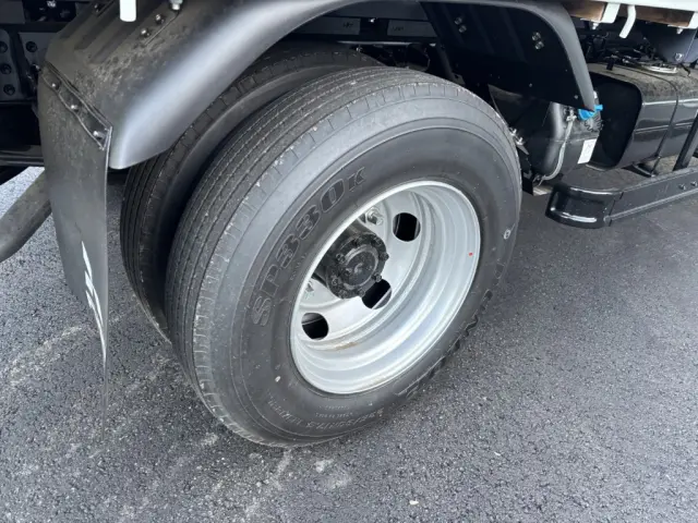 三菱 キャンター 2PG-FEB80(2WD)の写真44