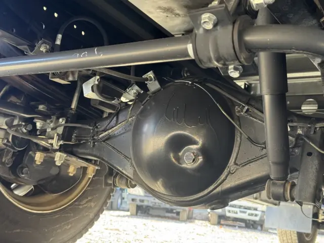 いすゞ エルフ 2RG-NPR88AN(2WD)の写真22