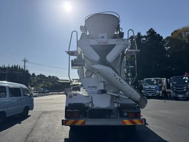 三菱 ファイター QDG-FQ62F(6x4)の写真8