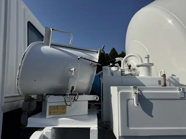 三菱 ファイター QDG-FQ62F(6x4)の写真17