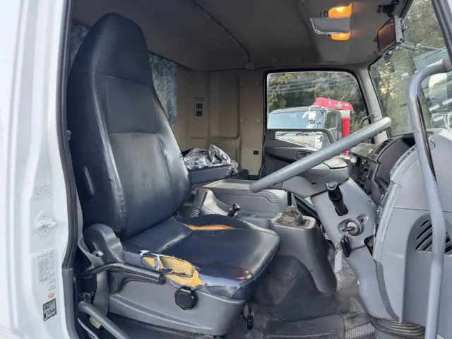 三菱 ファイター QDG-FQ62F(6x4)の写真28