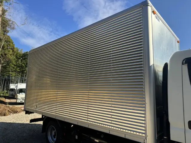 三菱 キャンター 2PG-FEB50(2WD)の写真6