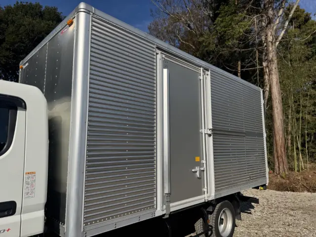 三菱 キャンター 2PG-FEB50(2WD)の写真7