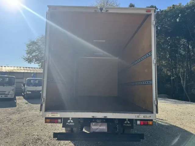 三菱 キャンター 2PG-FEB50(2WD)の写真10