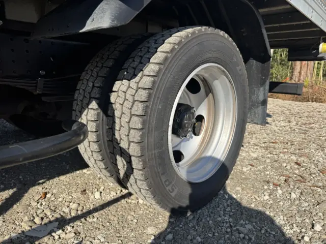 三菱 キャンター 2PG-FEB50(2WD)の写真42