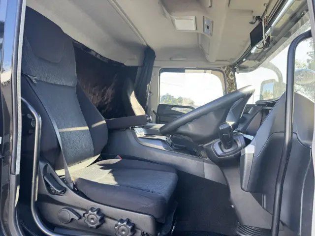 三菱 スーパーグレート 2PG-FS74HZ(8x4)の写真28