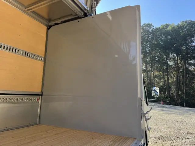 三菱 キャンター 2RG-FEB50(2WD)の写真18