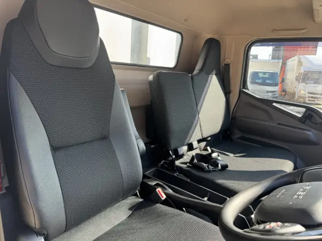 三菱 キャンター 2RG-FEB50(2WD)の写真27