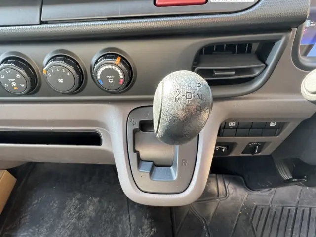 三菱 キャンター 2RG-FEB50(2WD)の写真35