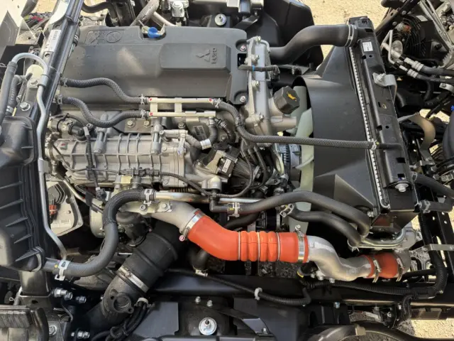 三菱 キャンター 2RG-FEB50(2WD)の写真40