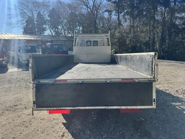 三菱 キャンター TPG-FEA50(2WD)の写真9