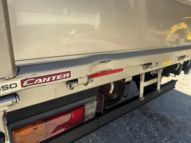 三菱 キャンター TPG-FEA50(2WD)の写真43