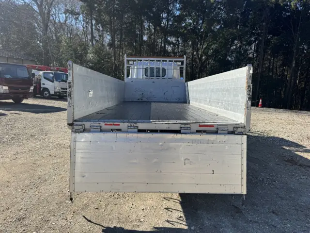 三菱 キャンター TKG-FEA50(2WD)の写真9