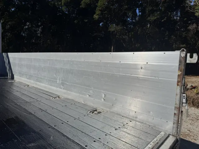 三菱 キャンター TKG-FEA50(2WD)の写真11