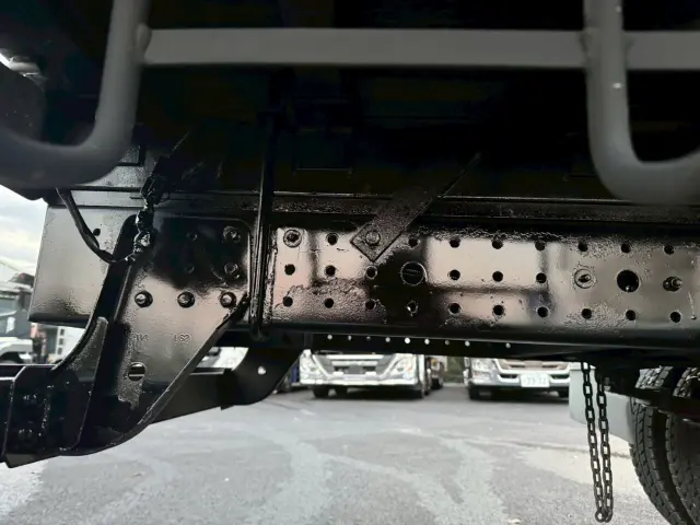 三菱 キャンター TKG-FEA50(2WD)の写真17