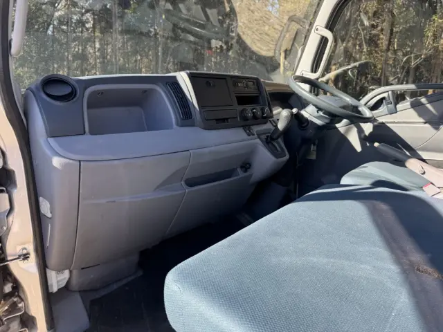 三菱 キャンター TKG-FEA50(2WD)の写真26