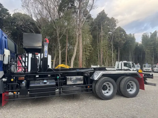 三菱 スーパーグレート QPG-FV60VY(6x4)の写真7