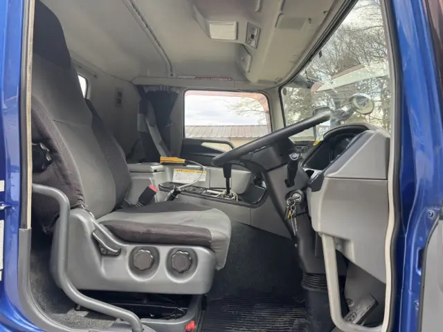 三菱 スーパーグレート QPG-FV60VY(6x4)の写真25