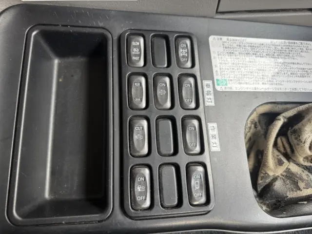 三菱 スーパーグレート QPG-FV60VY(6x4)の写真29