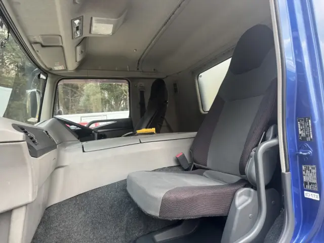 三菱 スーパーグレート QPG-FV60VY(6x4)の写真33