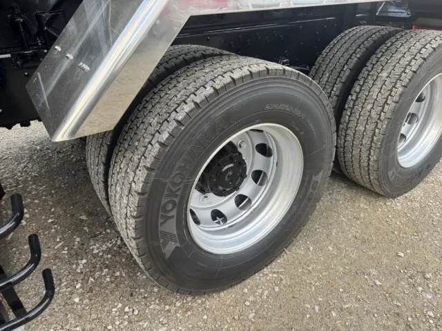 三菱 スーパーグレート QPG-FV60VY(6x4)の写真40