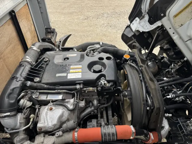 いすゞ エルフ TRG-NLR85AR(2WD)の写真32