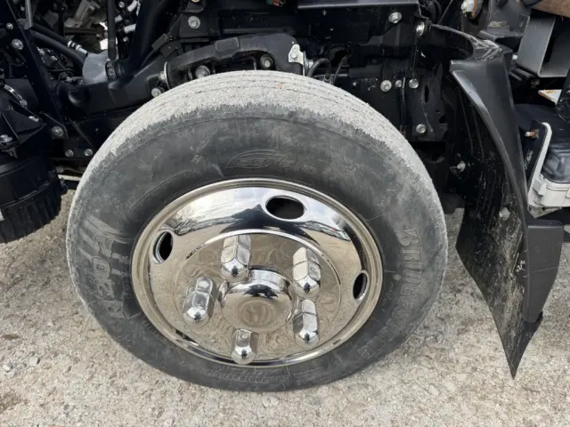 いすゞ エルフ TRG-NLR85AR(2WD)の写真33