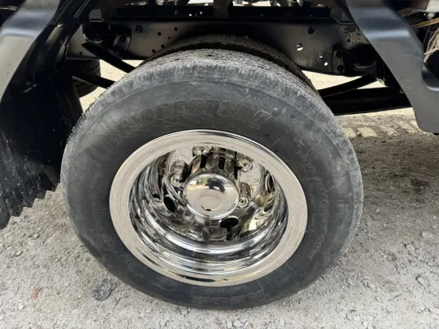 いすゞ エルフ TRG-NLR85AR(2WD)の写真34