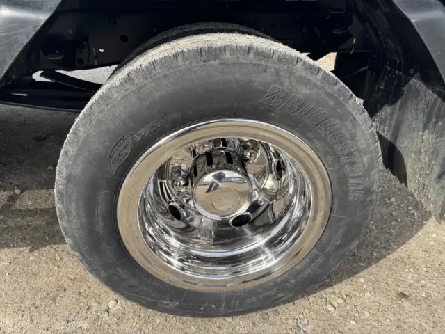 いすゞ エルフ TRG-NLR85AR(2WD)の写真35