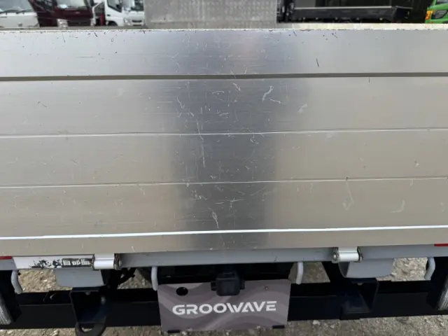 いすゞ エルフ TRG-NLR85AR(2WD)の写真40