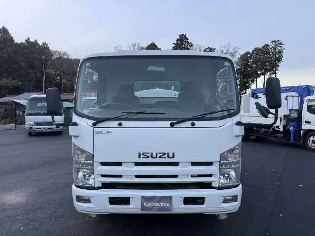 いすゞ エルフ SKG-NPR85YN(2WD)の写真5