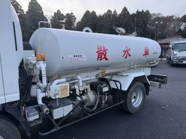 いすゞ エルフ SKG-NPR85YN(2WD)の写真7