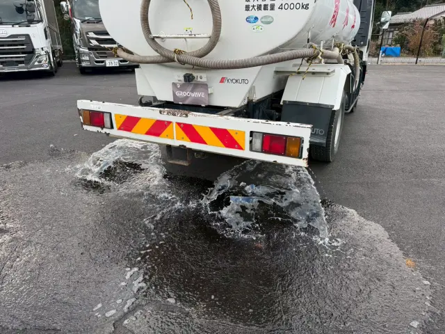 いすゞ エルフ SKG-NPR85YN(2WD)の写真12