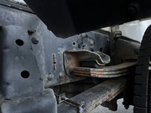 いすゞ エルフ SKG-NPR85YN(2WD)の写真16