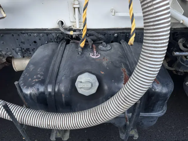 いすゞ エルフ SKG-NPR85YN(2WD)の写真22