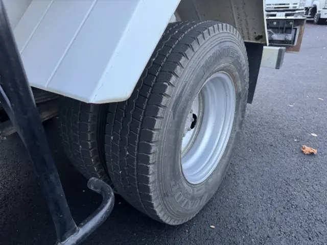 いすゞ エルフ SKG-NPR85YN(2WD)の写真40